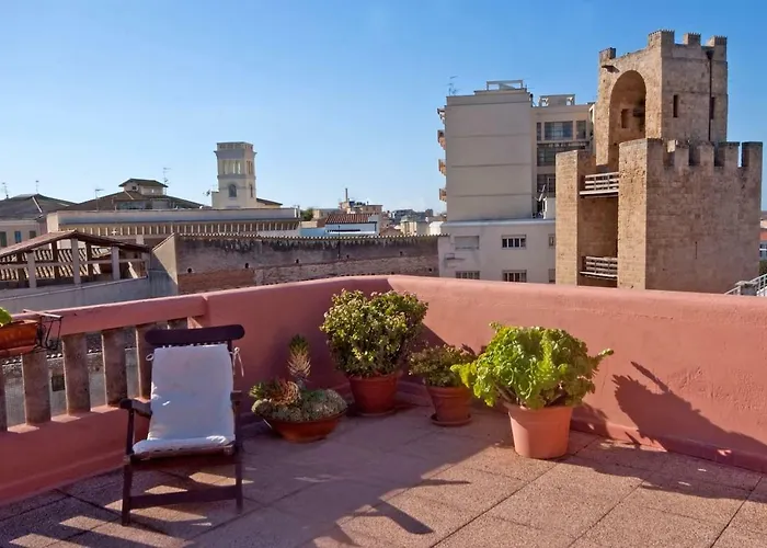 Attico In Centro Con Vista Della Torre - Cozy Penthouse Facing To The Tower דירה אוריסטאנו